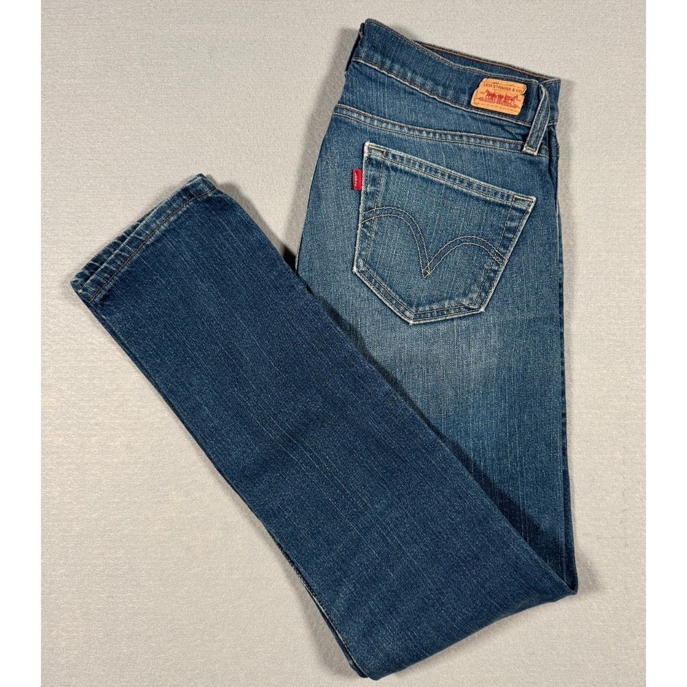 Levi's Women's 504 Tilted Jeans - Size 9 Medium - Medium Wash - Straight Leg